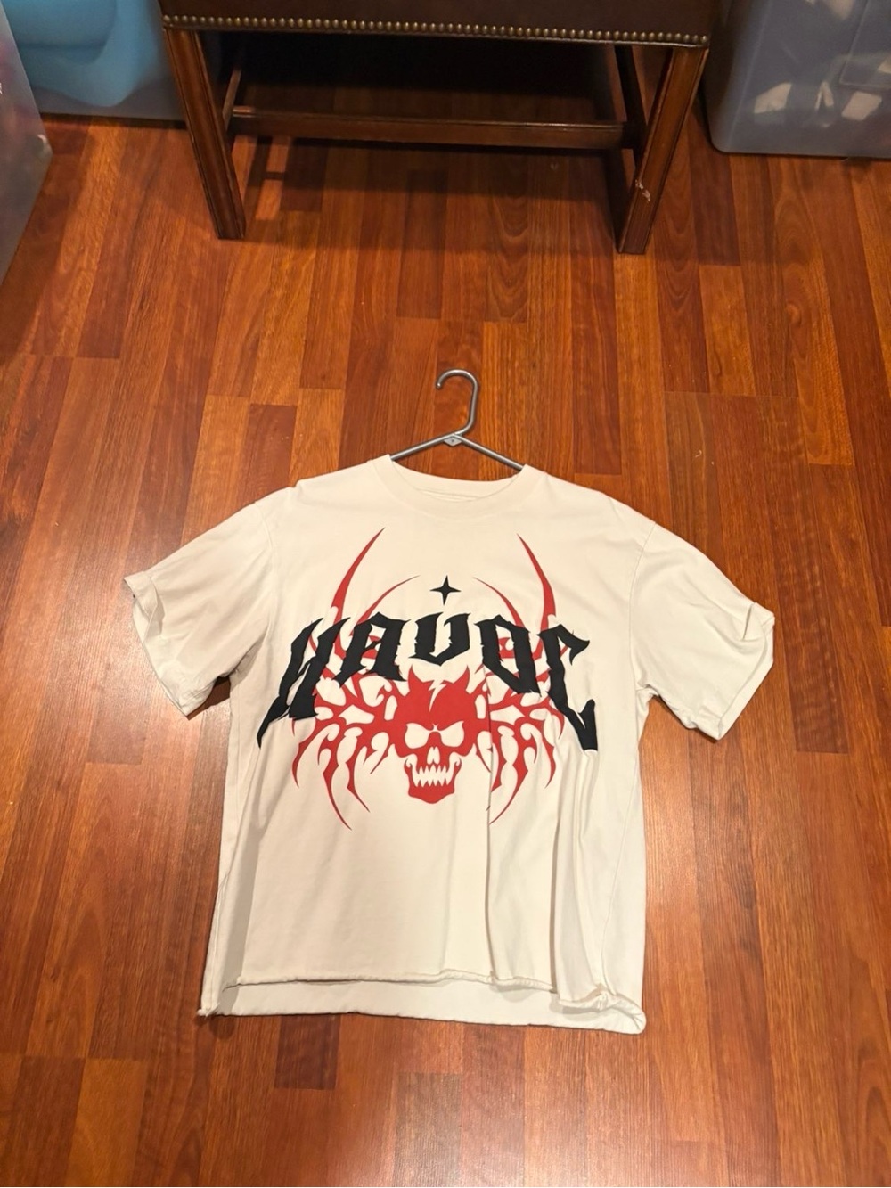 PacSun White Graphic Tee with Red and Black Skull Design